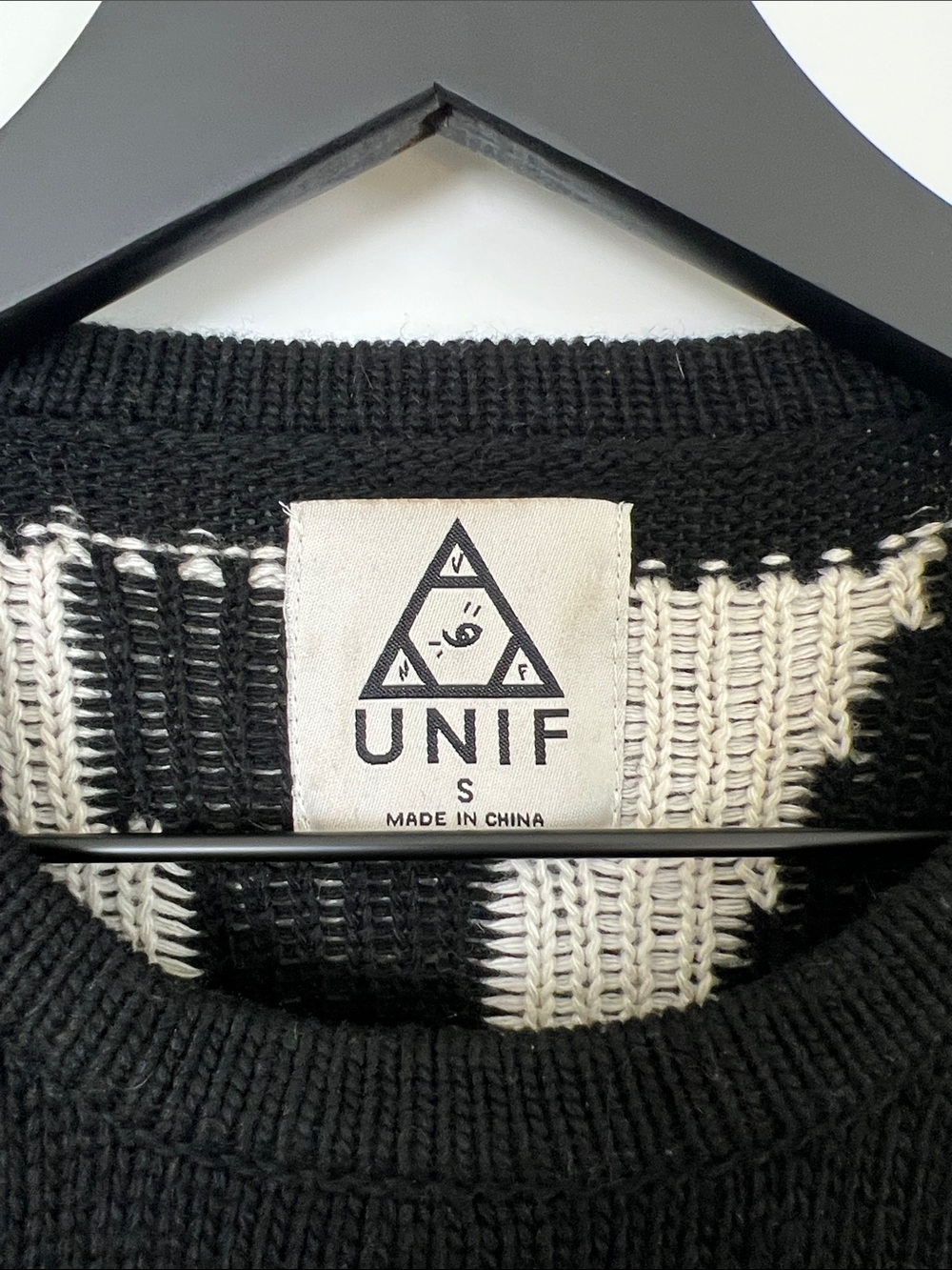 UNIF Black Crewneck Sweater - Picture 4 of 4